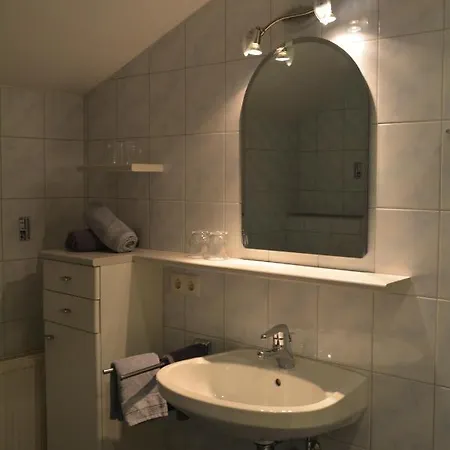 Haus Hoering 3* ديتن ام هوكونغ